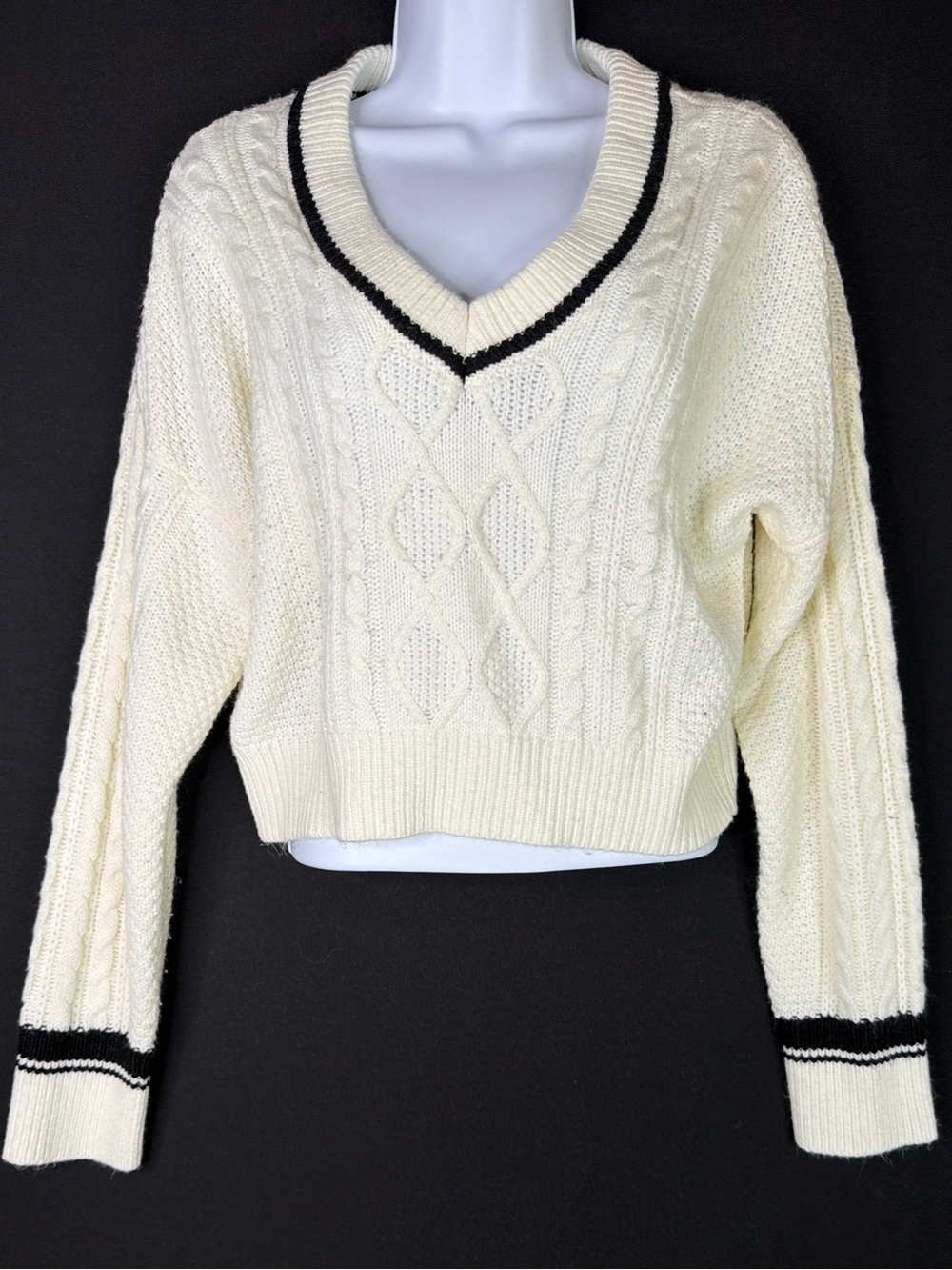 RSQ Preppy Academia Cream Cable Knit V-Neck Sweater with Black Trim